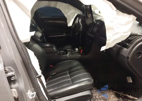 2018 Chrysler 300 300S Awd from USA, damaged, VIN 2C3CCAGG2JH149444